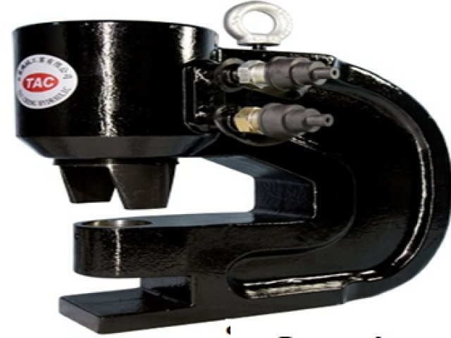 Dau dot lo thuy luc TAC CH 80